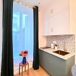 Design Chic Apartment Paris